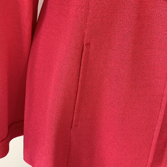 St. John Collection Jacket. NWT. Size 8. Lipstick Pink - Picture 5 of 9